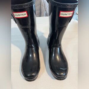 Women’s Short Hunter Boots Size 7